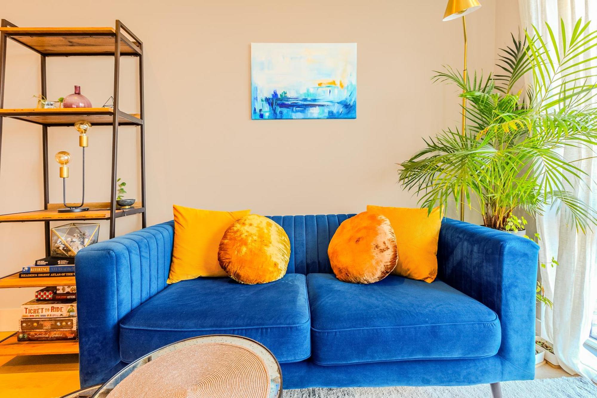 Elegant 1br Apartment, 5 Min Limehouse Dlr Station Appartamento